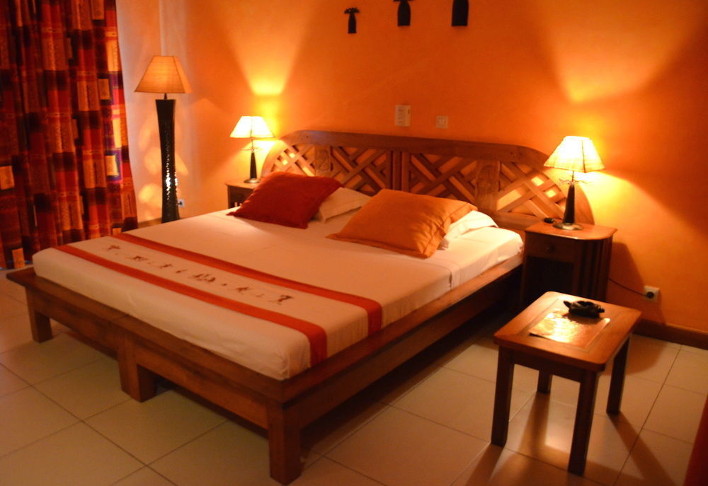 Vanila Hotel & Spa Ambaro Luaran gambar